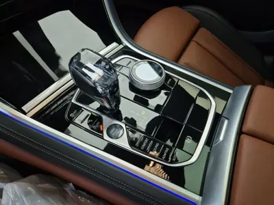 BMW 8-Series 2024, 52460 км, за 74900000 KRW - фото 8