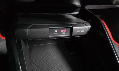 Kia Stonic 2019, 87439 км, за 11800000 KRW - фото 19