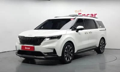 Kia Canival · 2023 год