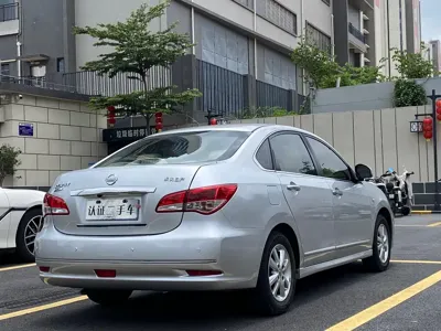 Nissan Sylphy 2017, 80000 км, за 18800 CNY - фото 4
