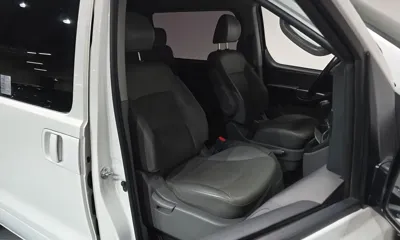 Hyundai Starex 2017, 67602 км, за 12300000 KRW - фото 12