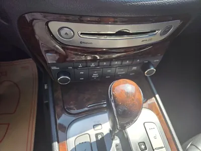 Hyundai Genesis 2009, 135329 км, за 3500000 KRW