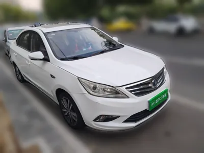 Changan Eado 2015, 87400 км, за 16849.93 CNY