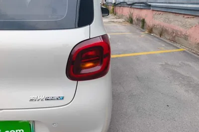 Wuling Hongguang MINIEV 2025, 10600 км, за 48211.2 CNY - фото 9