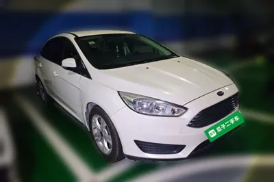 Ford Focus 2018, 44600 км, за 36661.45 CNY - фото 9