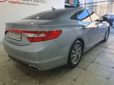 Hyundai Grandeur 2015, 182355 км, за 5600000 KRW