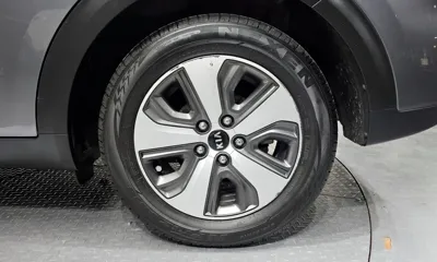 Kia Niro 2018, 151086 км, за 11200000 KRW - фото 21