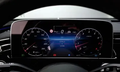 Mercedes-Benz E-Class 2024, 10266 км, за 76850000 KRW - фото 8