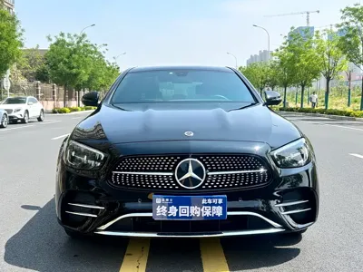 Mercedes-Benz E-Class 2023, 25000 км, за 288000 CNY