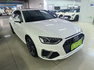 Audi A4L 2022, 94300 км, за 120300 CNY - фото 4