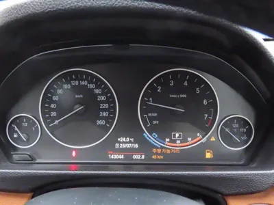 BMW 3-Series 2016, 143043 км, за 11600000 KRW - фото 11