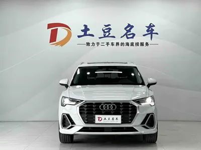 Audi Q3 2022, 30700 км, за 183800 CNY