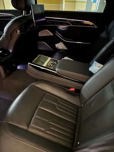 Audi A8 2021, 51000 км, за 85000000 KRW