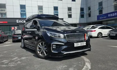 Kia Canival · 2019 год