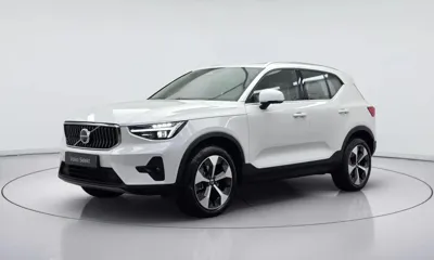 Volvo XC40 · 2025 год