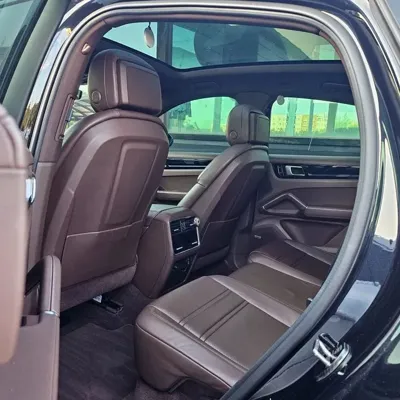 Porsche Cayenne 2021, 85746 км, за 71800000 KRW