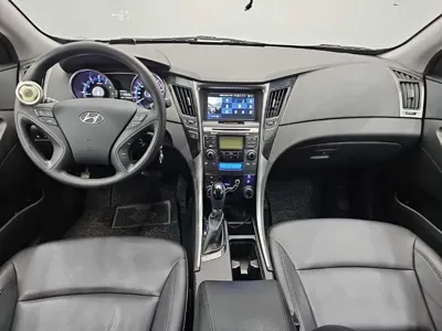 Hyundai Sonata 2012, 171843 км, за 4900000 KRW - фото 7