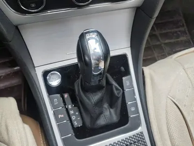 Volkswagen Passat 2015, 40400 км, за 43200 CNY - фото 10
