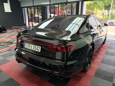 Audi S8 2022, 99613 км, за 69990000 KRW - фото 4