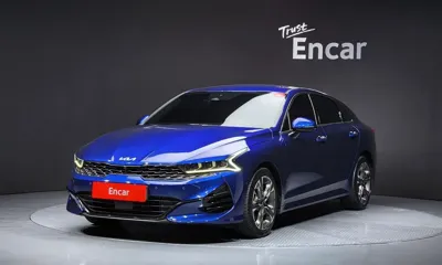 Kia K5 · 2023 год