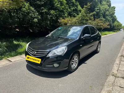 Hyundai Elantra · 2014 год