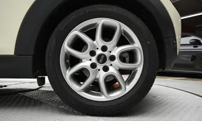MINI Cooper 2019, 26337 км, за 17000000 KRW - фото 5