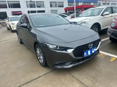 Mazda 3 Axela 2023, 30000 км, за 56000 CNY