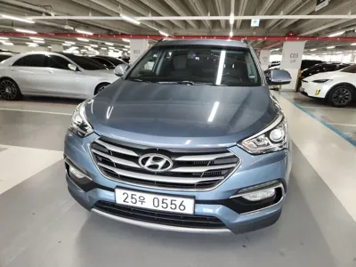 Hyundai Santafe · 2016 год