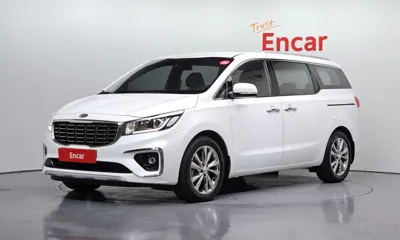 Kia Canival · 2019 год
