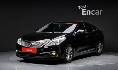 Hyundai Grandeur · 2015 год