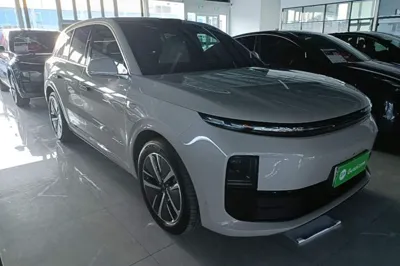 Li Auto L6 2024, 25600 км, за 222878.22 CNY - фото 3