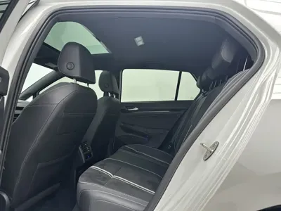 Volkswagen Golf 2022, 25000 км, за 132800 CNY - фото 6