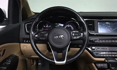 Kia Canival 2017, 134683 км, за 12990000 KRW - фото 14