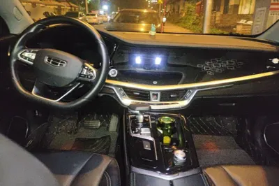 Geely Auto Emgrand GT 2021, 61600 км, за 49597.98 CNY - фото 10