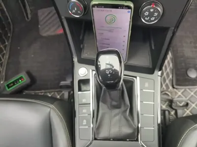 Volkswagen Passat 2019, 162600 км, за 57900 CNY - фото 14