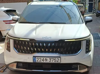 Kia Canival · 2025 год