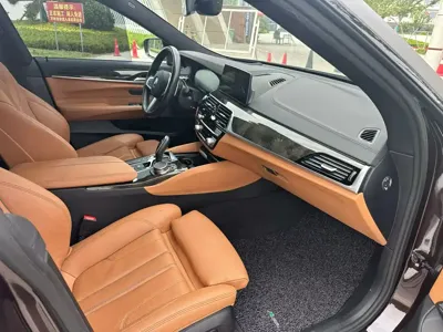 BMW 6 Series GT 2020, 57000 км, за 166100 CNY - фото 8