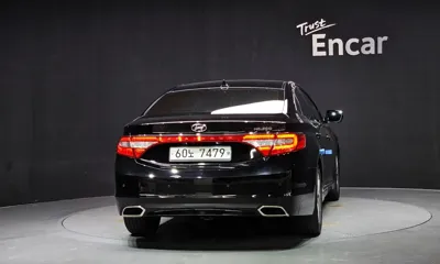 Hyundai Grandeur 2015, 131498 км, за 8700000 KRW