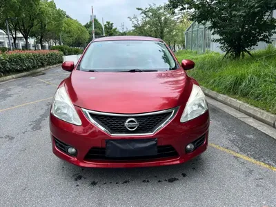 Nissan Tiida 2014, 96000 км, за 25800 CNY
