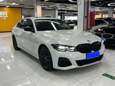 BMW 3 Series 2022, 59000 км, за 146800 CNY