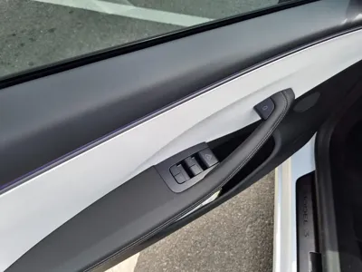 Tesla Model 3 2026, 500 км, за 56200000 KRW - фото 9