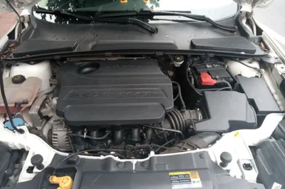 Ford Escort 2017, 89200 км, за 37082.92 CNY - фото 21