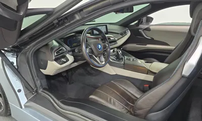 BMW i8 2015, 138140 км, за 44000000 KRW - фото 10