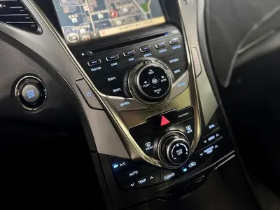 Hyundai Grandeur 2013, 177230 км, за 4500000 KRW - фото 16