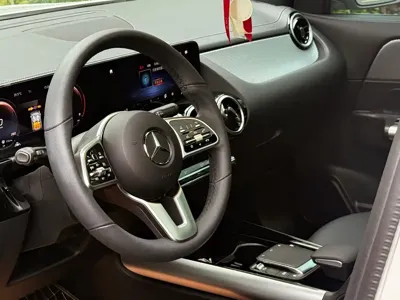 Mercedes-Benz GLA 2023, 11000 км, за 139800 CNY - фото 14