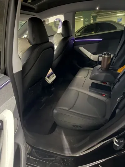 Tesla Model Y 2025, 3250 км, за 24170000 KRW - фото 8