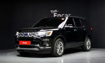 Ford Explorer · 2018 год