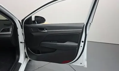 Hyundai Avante 2016, 103149 км, за 7500000 KRW - фото 25