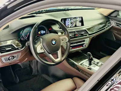 BMW 7 Series 2018, 80000 км, за 208800 CNY - фото 7