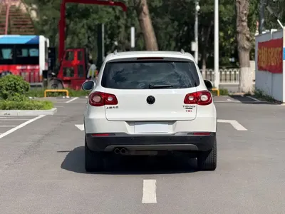 Volkswagen Tiguan 2013, 180000 км, за 25800 CNY - фото 16